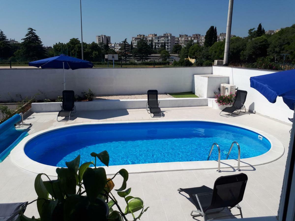 Booking Zadar Villa Franov With Pool, 10 Min From The Old Town Of Задар Экстерьер фото